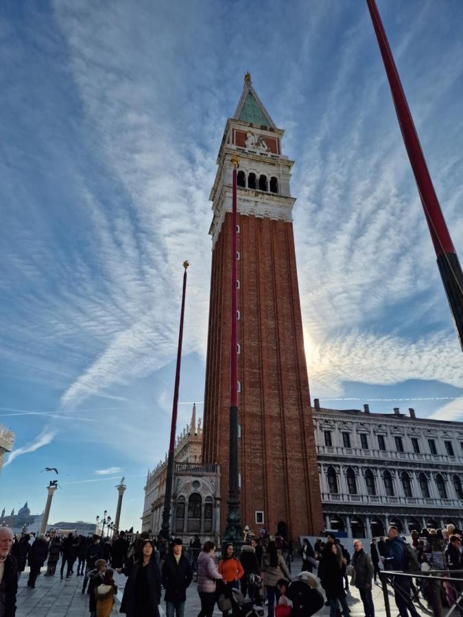 Appartamento Al Centro Di Venezia 6 Posti Letto Экстерьер фото